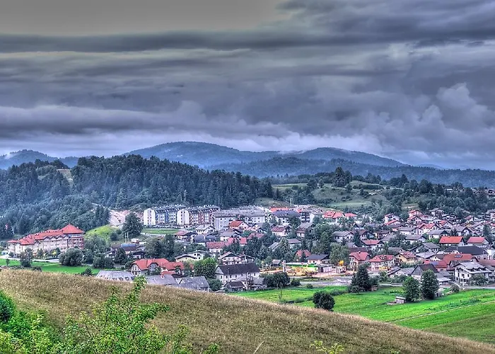 Jersin Hiša za goste 2*